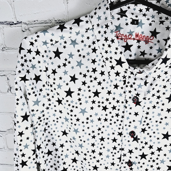 MANGO TANGO | star print long sleeve collared button up flip cuff shirt - Picture 2 of 10